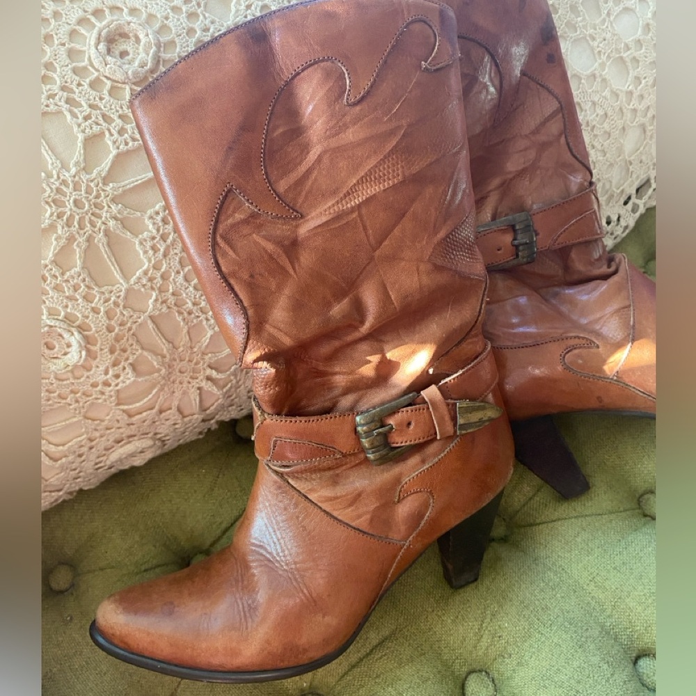 Vintage Tan Leather Ankle Boots - Picture 4 of 6